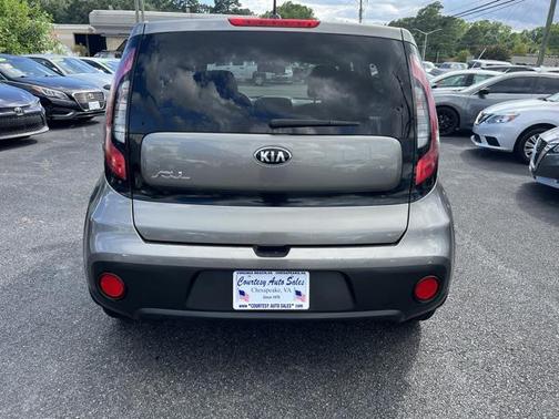 2018 Kia Soul Base