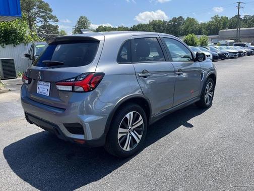 2022 Mitsubishi Outlander Sport SE