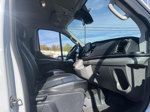 2020 Ford Transit-250 Base