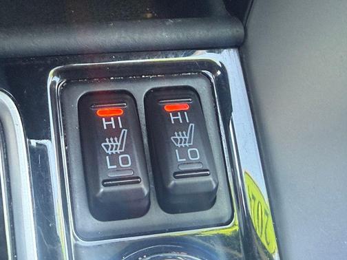 Alloy Silver Metallic 2024 Mitsubishi Eclipse Cross SE