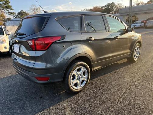 2019 Ford Escape S