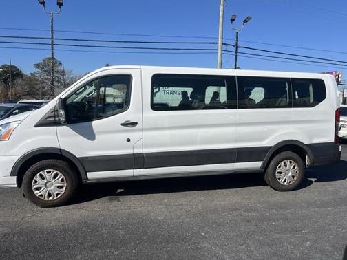 2022 Ford Transit-350 XLT