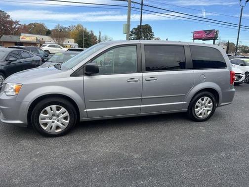 2017 Dodge Grand Caravan SE