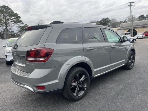 2020 Dodge Journey Crossroad