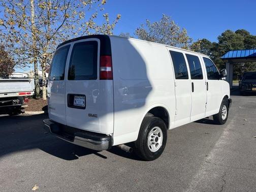2024 GMC Savana 2500 Work Van