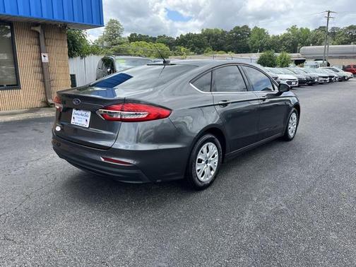 2019 Ford Fusion S