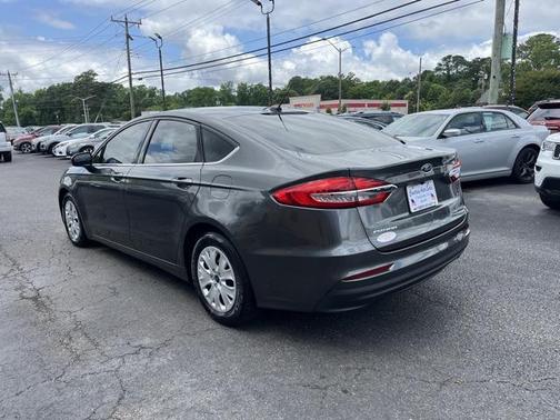 2019 Ford Fusion S