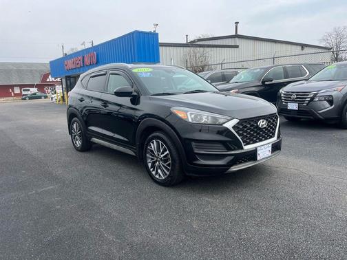 2019 Hyundai TUCSON SE