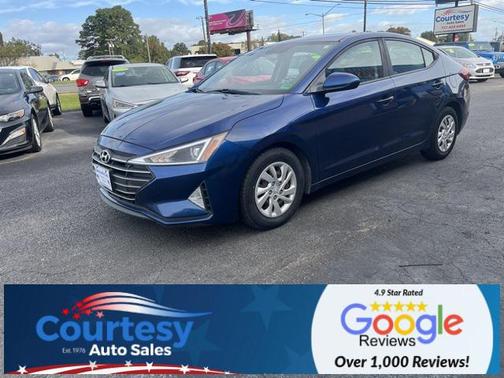 2019 Hyundai ELANTRA SE