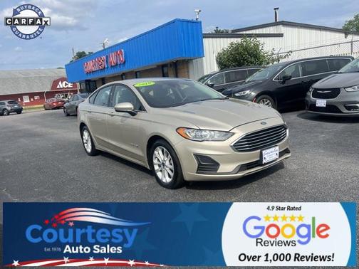 2019 Ford Fusion Hybrid SE