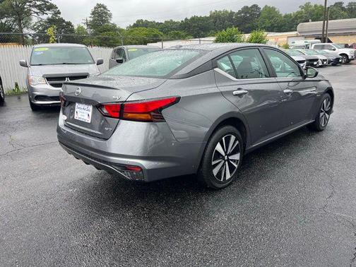 2021 Nissan Altima 2.5 SV