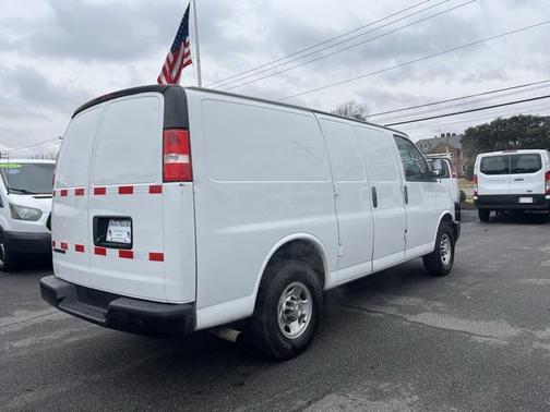2021 Chevrolet Express 2500 RWD 2500 Regular Wheelbase WT