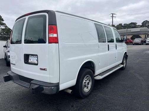 2023 GMC Savana 2500 Work Van