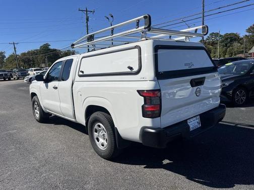 2022 Nissan Frontier S