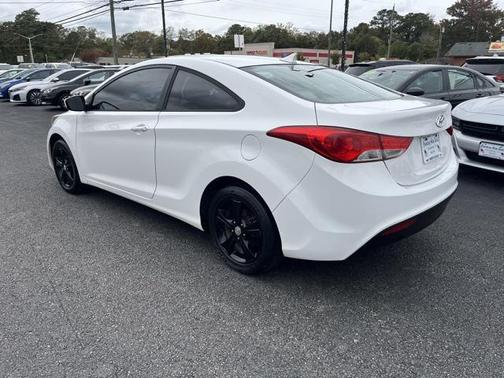 2013 Hyundai ELANTRA GS