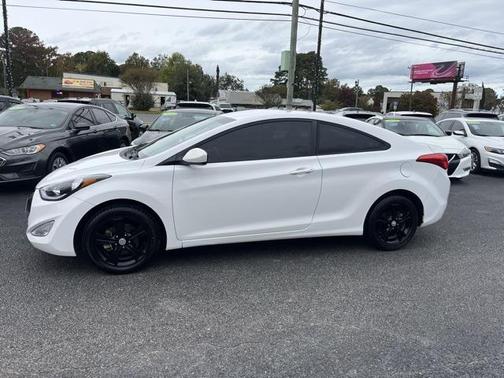 2013 Hyundai ELANTRA GS