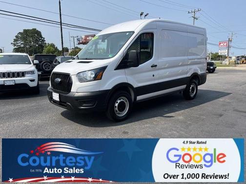 2022 Ford Transit-250 Base