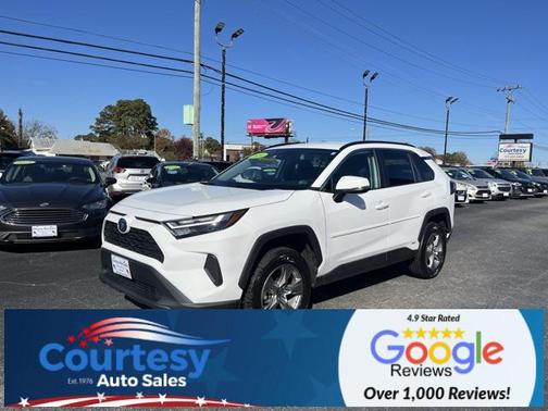 2024 Toyota RAV4 Hybrid LE