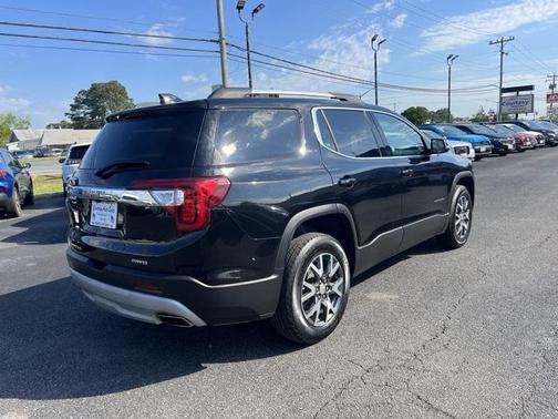 2023 GMC Acadia AWD SLT