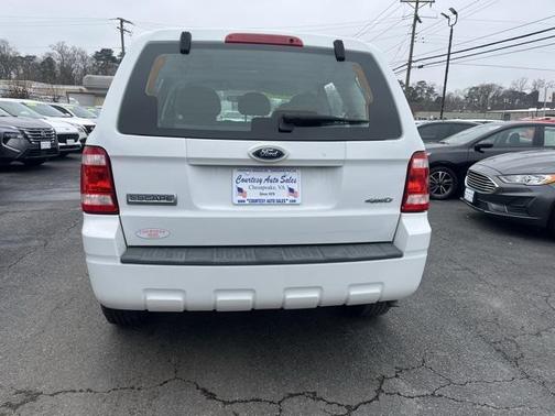 2009 Ford Escape XLS