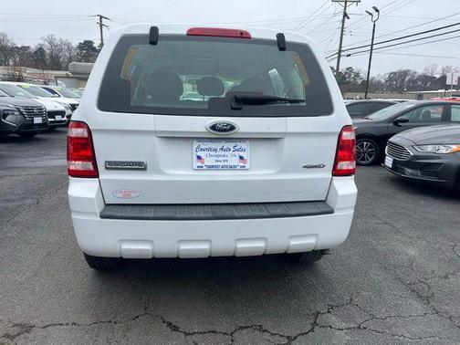2009 Ford Escape XLS