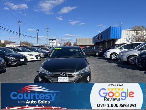 2020 Hyundai ELANTRA SE