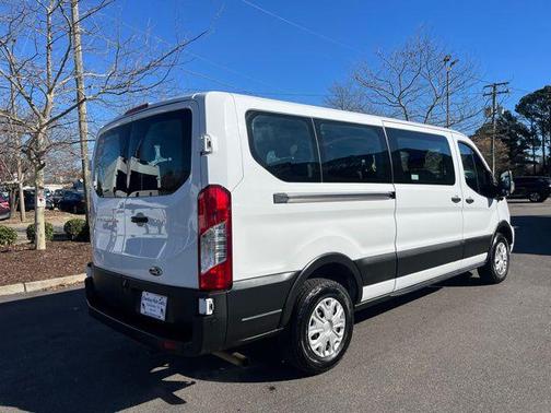 2022 Ford Transit-350 XLT