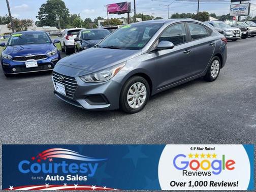 2020 Hyundai Accent SE