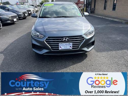 2020 Hyundai Accent SE
