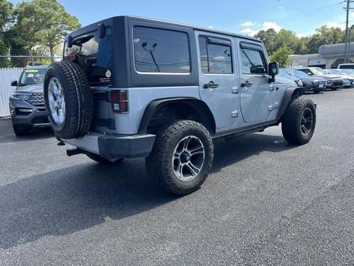 2015 Jeep Wrangler Unlimited Sahara