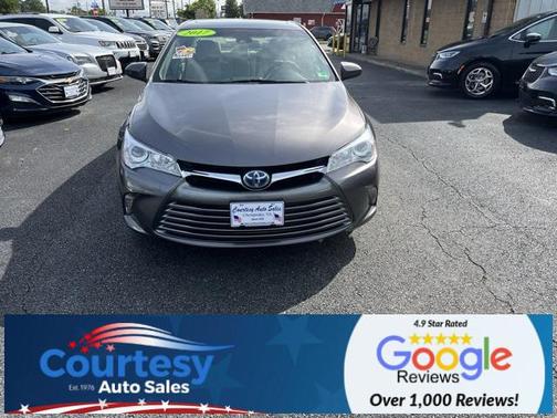 2017 Toyota Camry Hybrid XLE