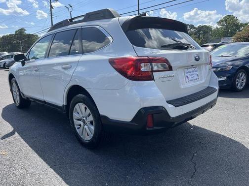 2018 Subaru Outback 2.5i Premium