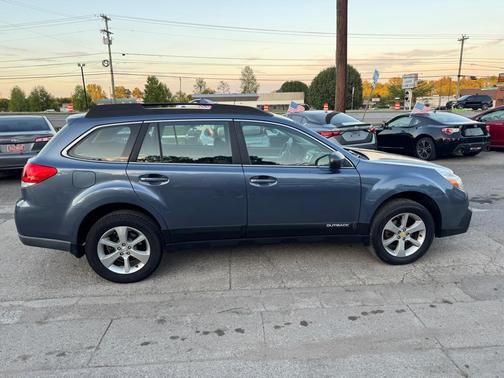 2014 Subaru Outback 2.5i