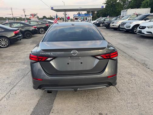 2020 Nissan Sentra SR