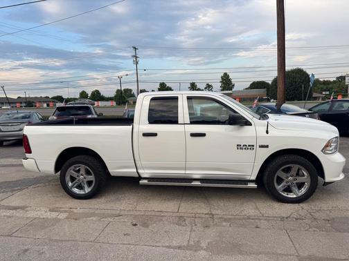 2017 RAM 1500 Express