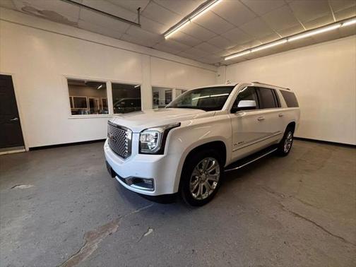 2017 GMC Yukon XL Denali
