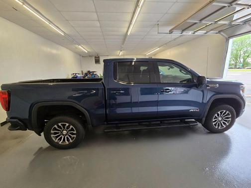 Pacific Blue Metallic 2019 GMC Sierra 1500 AT4