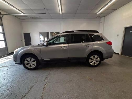 2011 Subaru Outback 2.5 i Premium