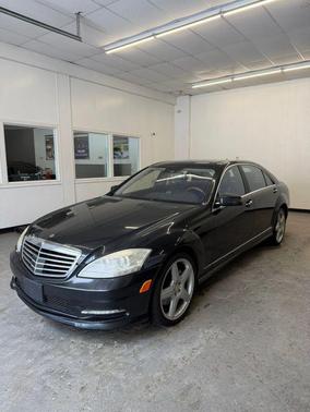 2013 Mercedes-Benz S-Class 4MATIC