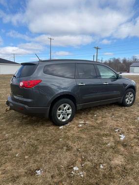 2011 Chevrolet Traverse LS