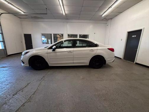 2019 Subaru Legacy Limited