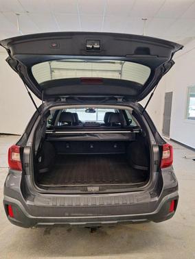 Magnetite Gray Metallic 2018 Subaru Outback 2.5i Limited