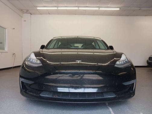 2019 Tesla Model 3 Performance