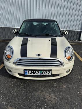 2010 MINI Cooper Base