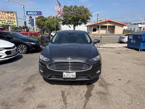 Magnetic Metallic 2019 Ford Fusion SE