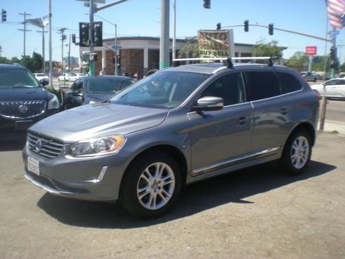 Gray 2016 Volvo XC60 T5 Premier