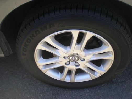 Gray 2016 Volvo XC60 T5 Premier