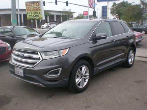 Ruby Red Metallic Tinted Clearcoat 2016 Ford Edge SEL