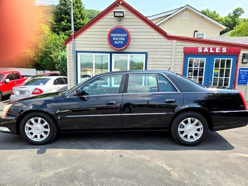 2008 Cadillac DTS Luxury II