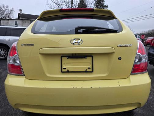 2010 Hyundai Accent GS